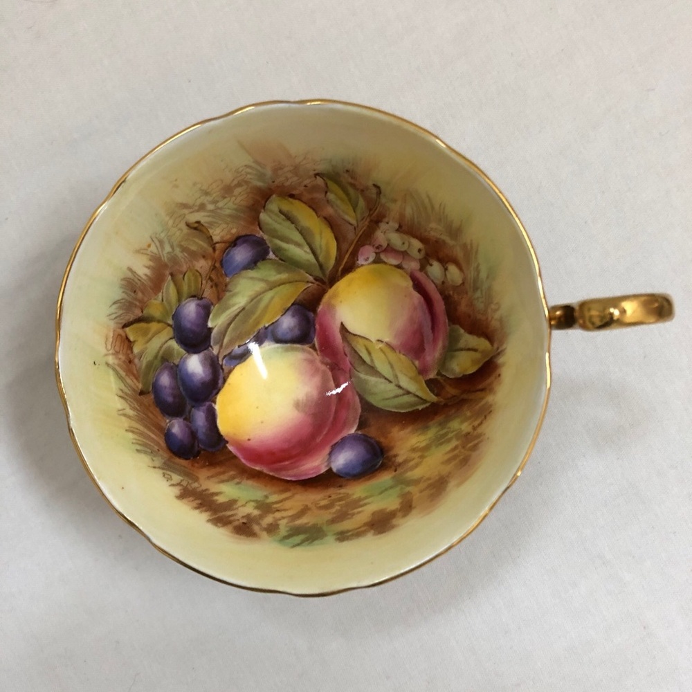 Aynsley Tea Cup & Saucer Cobalt Blue Orchard Fruit England Bone China Gold Rim - Picture 9 of 11